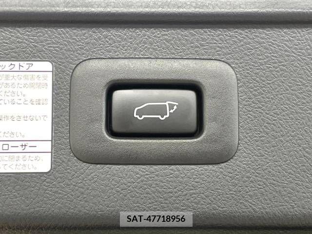 Toyota VELLFIRE 2017-08 369766-5