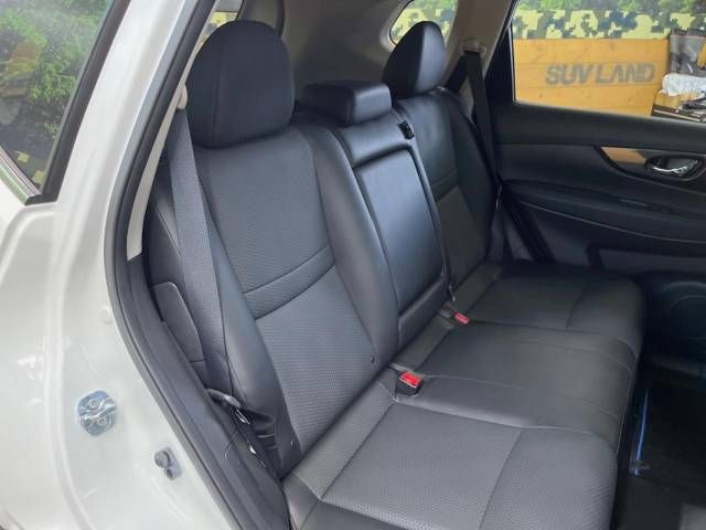 Nissan X-TRAIL 2018-06 190638-12