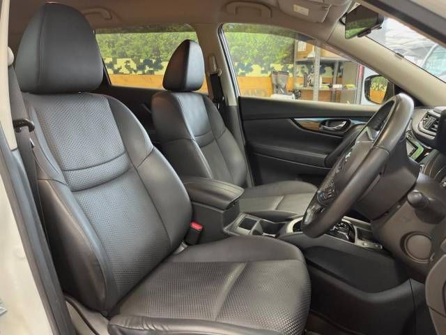 Nissan X-TRAIL 2018-06 190638-11