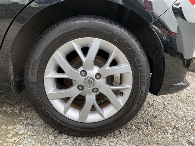 Nissan NOTE 2017-05 11886-16