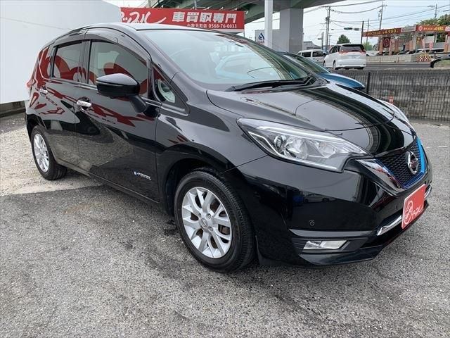 Nissan NOTE 2017-05 11886-2