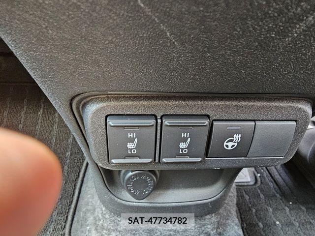 Toyota SIENTA 2022-08 368146-9