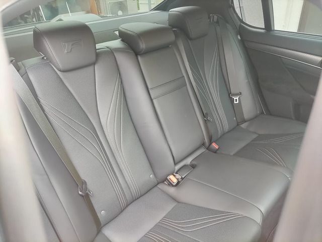 Lexus GS 2017-05 2173-16