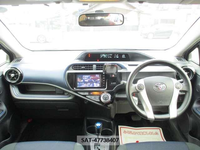 Toyota AQUA 2015-12 260620-15