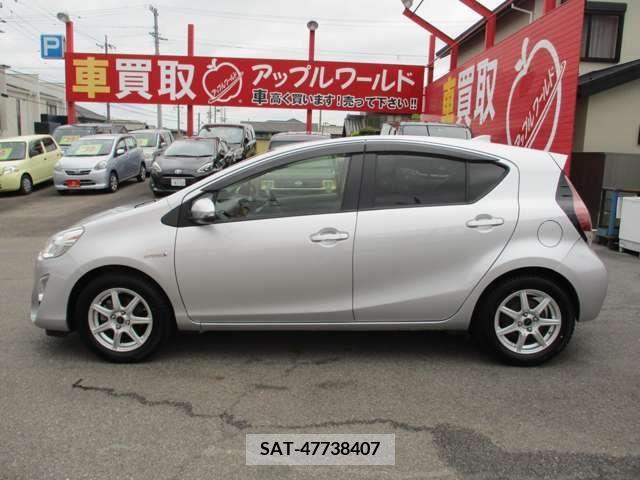 Toyota AQUA 2015-12 260620-4