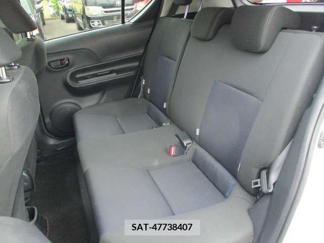 Toyota AQUA 2015-12 260620-13