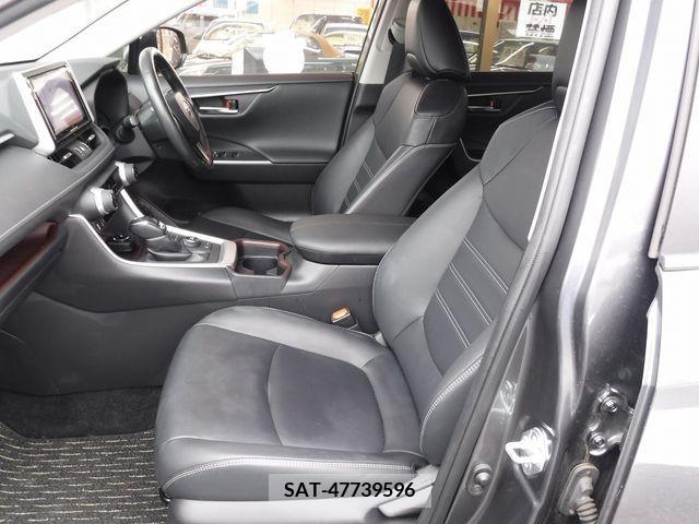 Toyota RAV4 2020-08 282831-10
