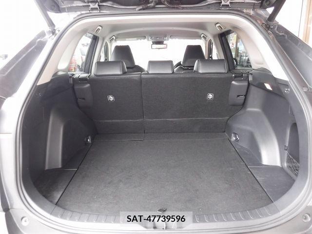 Toyota RAV4 2020-08 282831-18