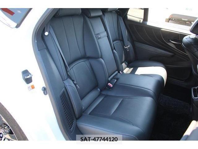 Lexus LS 2017-12 304725-15