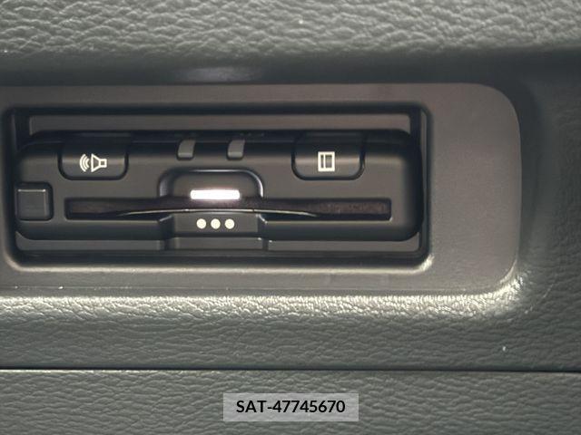 Mitsubishi DELICA MINI 2023-10 233441-12