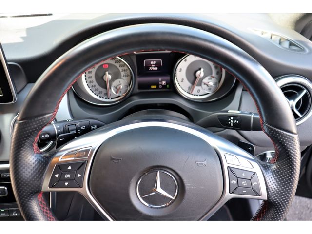 Mercedes Benz GLA-CLASS 2014-01 22671-14
