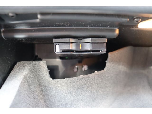 Mercedes Benz GLA-CLASS 2014-01 22671-12