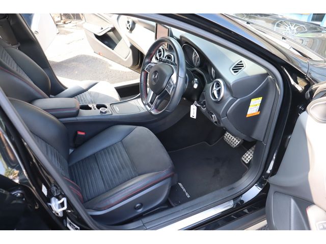 Mercedes Benz GLA-CLASS 2014-01 22671-2