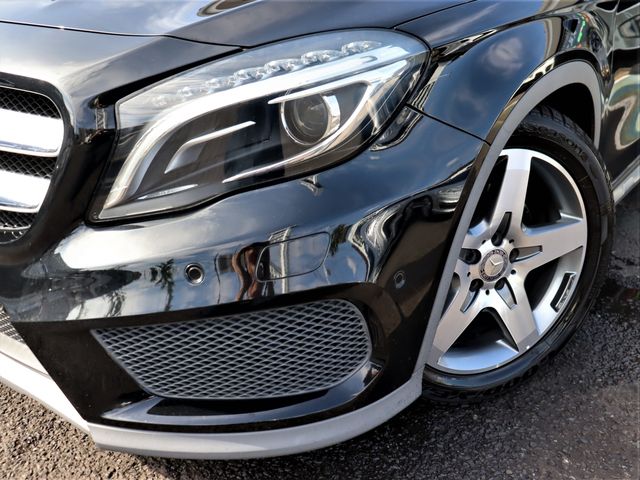 Mercedes Benz GLA-CLASS 2014-01 22671-19