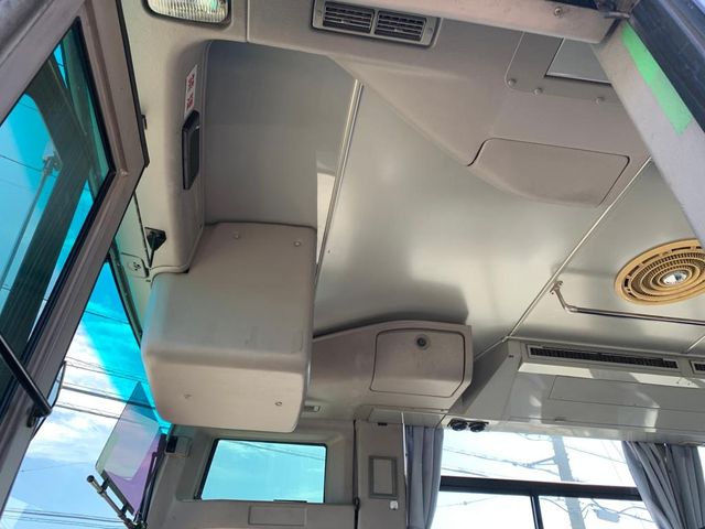 Hino BLUE RIBBON 2004-02 24716-9