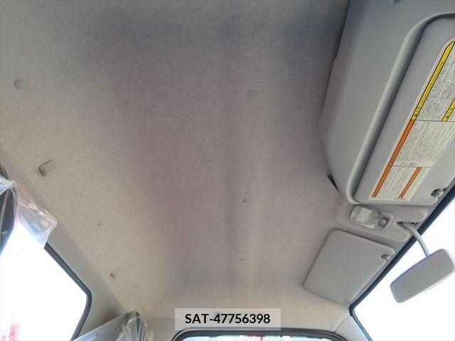 Mitsubishi CANTER 2023-02 205638-8
