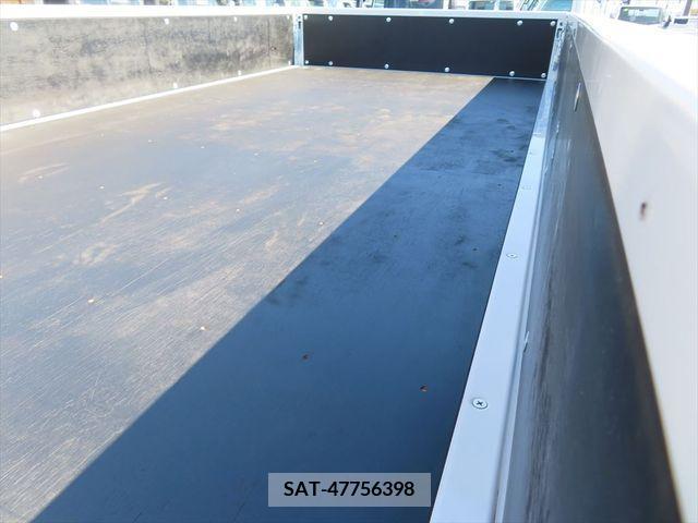 Mitsubishi CANTER 2023-02 205638-16
