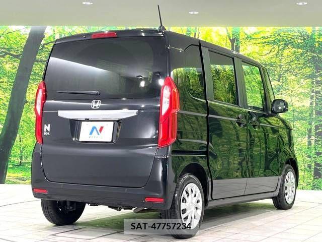 Honda N BOX 2023-03 207944-17