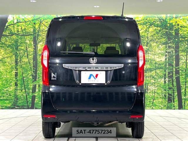 Honda N BOX 2023-03 207944-15