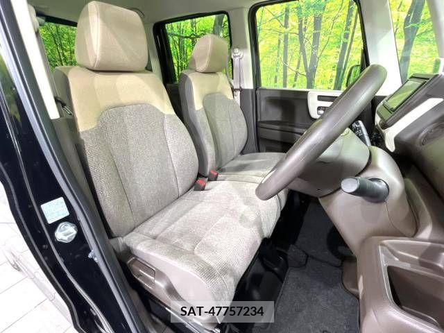 Honda N BOX 2023-03 207944-8