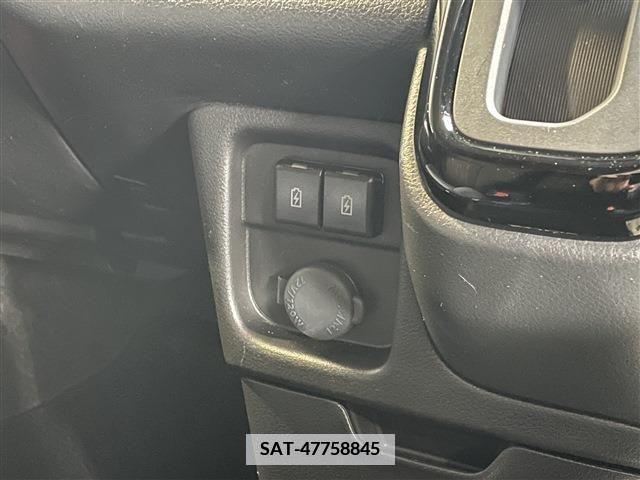 Suzuki SOLIO 2023-04 368420-25