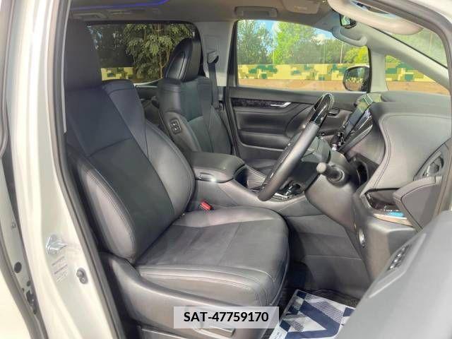 Toyota ALPHARD 2022-10 376629-9