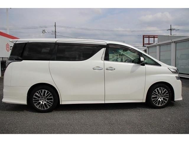 Toyota VELLFIRE 2016-08 10938-9