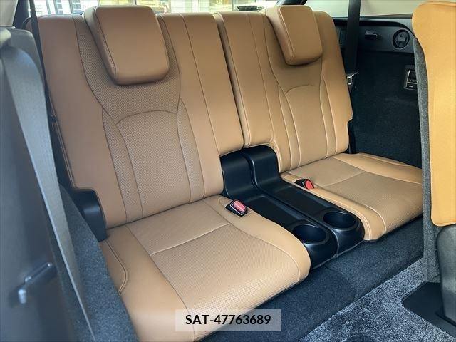 Lexus RX 2022-01 334445-16