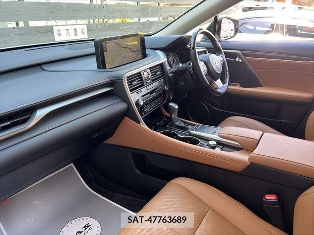 Lexus RX 2022-01 334445-12