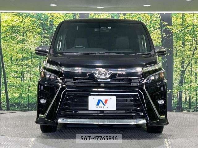 Toyota VOXY 2019-06 380259-15
