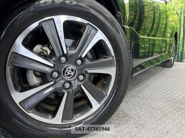 Toyota VOXY 2019-06 380259-14