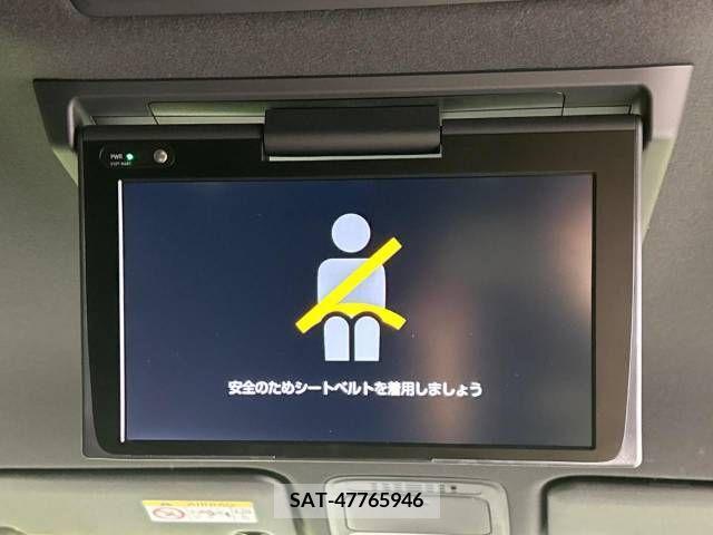 Toyota VOXY 2019-06 380259-2