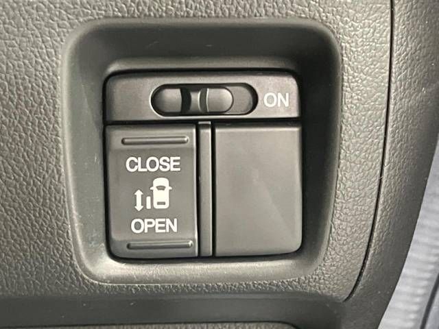 Honda N BOX CUSTOM 2015-06 14884-4
