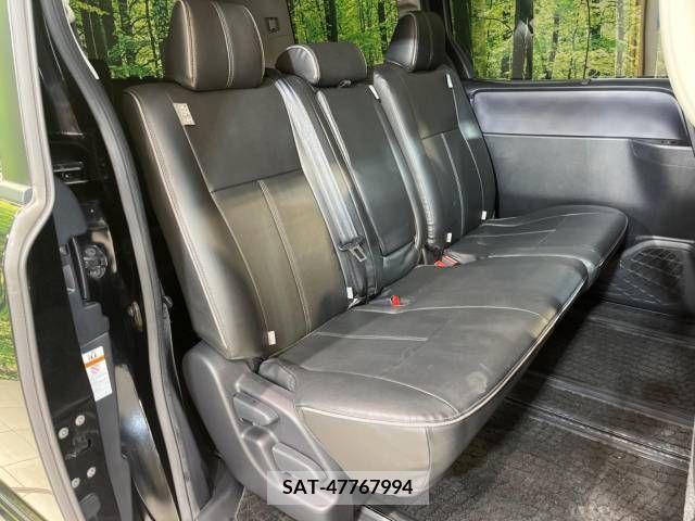 Toyota VOXY 2014-06 289187-9