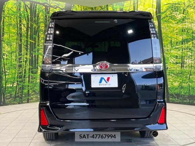 Toyota VOXY 2014-06 289187-15
