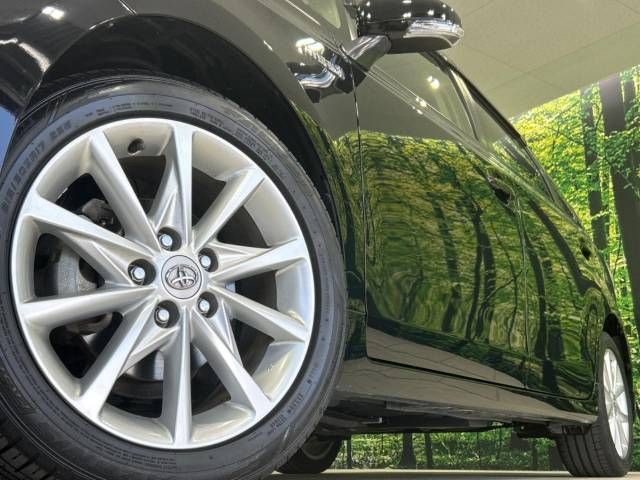 Toyota PRIUS ALPHA 2013-05 188808-14