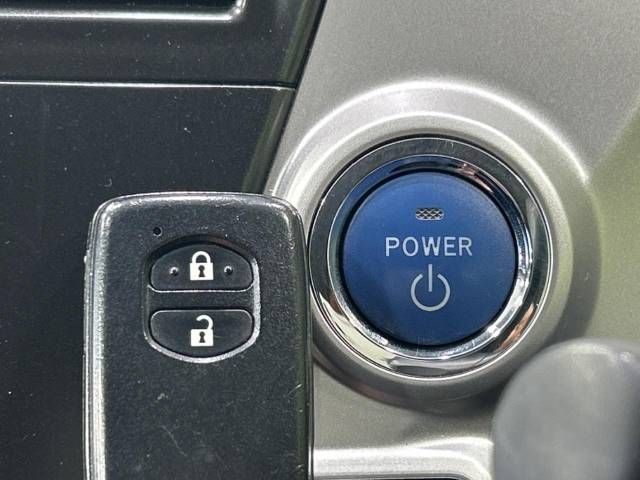 Toyota PRIUS ALPHA 2013-05 188808-7