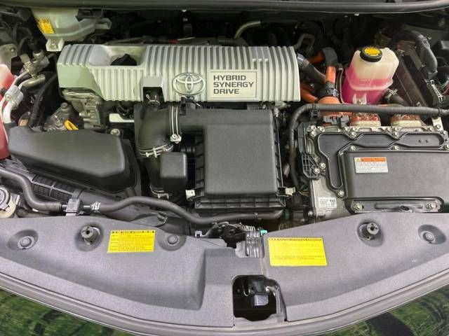 Toyota PRIUS ALPHA 2013-05 188808-19