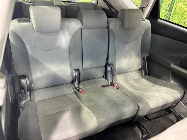 Toyota PRIUS ALPHA 2013-05 188808-9