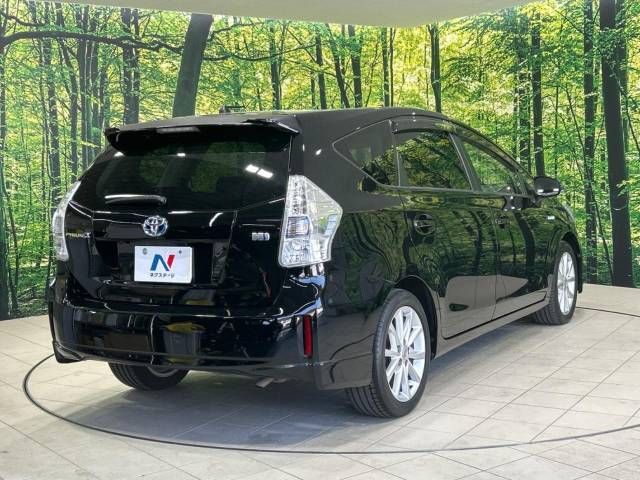 Toyota PRIUS ALPHA 2013-05 188808-18