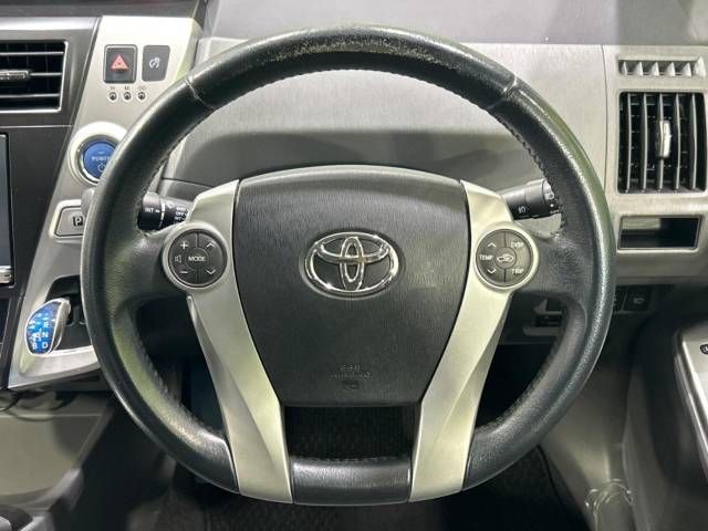 Toyota PRIUS ALPHA 2013-05 188808-12