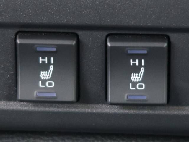 Toyota COROLLA CROSS 2021-12 842-8
