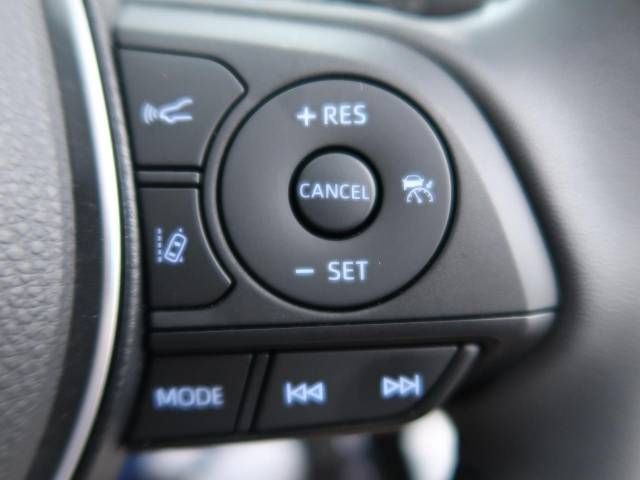 Toyota COROLLA CROSS 2021-12 842-9