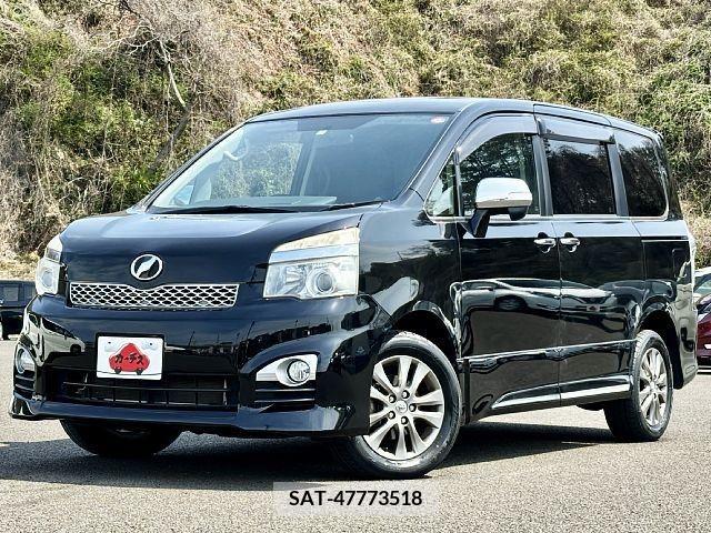 Toyota VOXY 2013-04 321373-0
