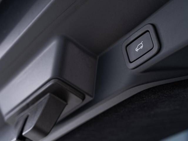 ROVER RANGE ROVER 2021-02 16187-16