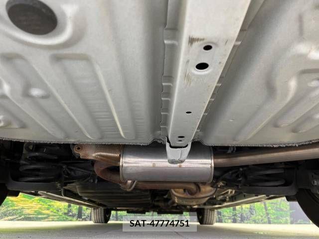 Toyota NOAH 2020-10 279479-16