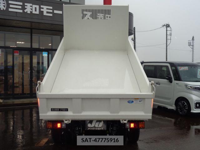 Hino DUTRO 2023-07 228563-15