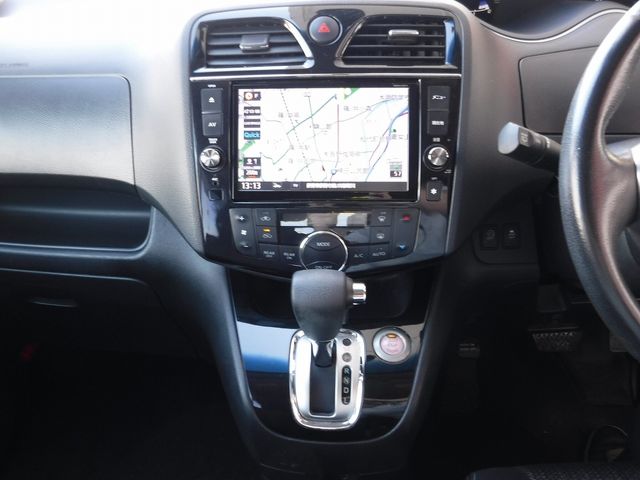 Nissan SERENA 2014-03 16453-9
