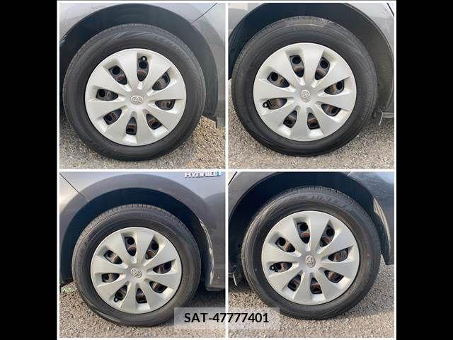 Toyota AQUA 2013-07 260689-18