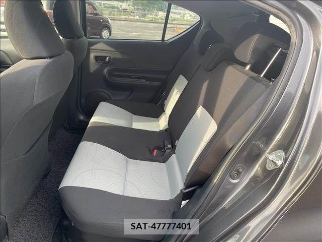 Toyota AQUA 2013-07 260689-13